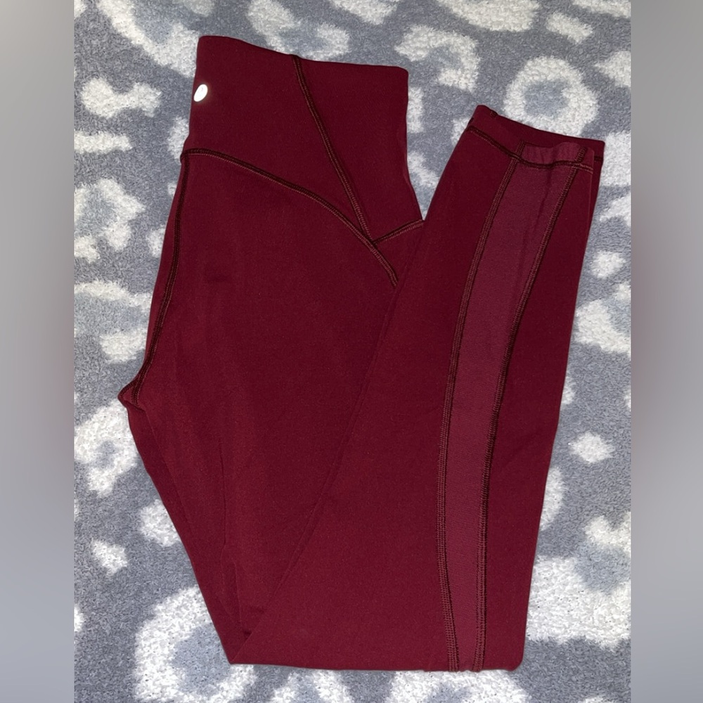 Lululemon Train Times 7/8 pants 25”